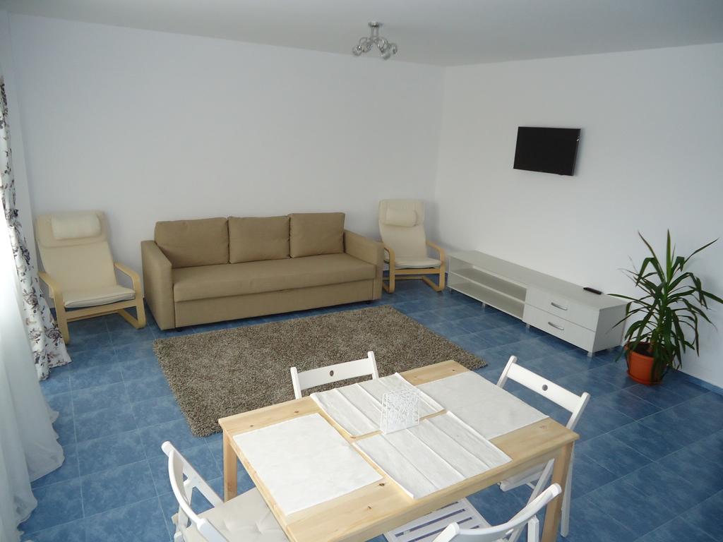 Hotel Nova Residence Popesti-Leordeni エクステリア 写真